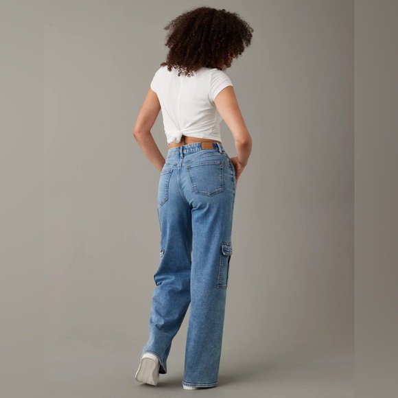 NWT AE Curvy Super High-Rise Baggy Wide-Leg Cargo Blue Jeans, stretch, size 0 - Picture 2 of 14